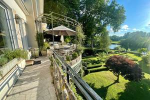 Location saisonnière Maine et Loir grande terrasse