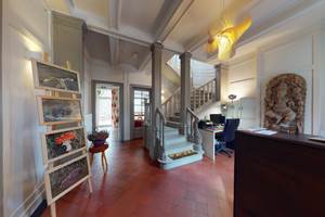 Les-Tilleuls-Bed-Breakfast-a-Vielsalm-Hall-d-accueil