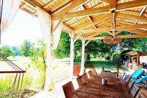 Gîtes, chambre d'hôtes et table d'hôtes gastronomique à Casteljaloux Lot et Garonne, piscine, jacuzzi et spa
