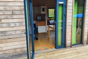 Cabane du Cerf, entrée