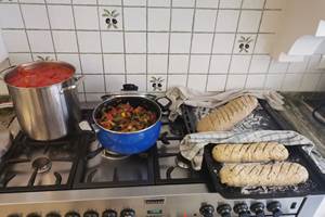 Les tables d'hôtes avec les légumes du potager et du fait maison