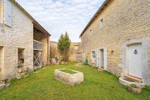 vue-maison-garesché-extérieure