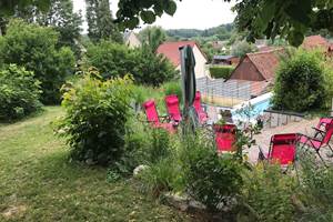 terrasse vue de la pelouse