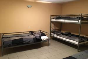 3.2.2. Deuxième étage- deuxième chambre - 3 lits simples