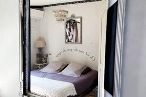 vue de miroir espace lit 180 cm ou 2 fois 90 cm