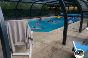 piscine-couverte-chauffee-gite-anjou