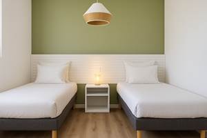 Gîte l'Unik - Chambre 3  "les Bruyères"