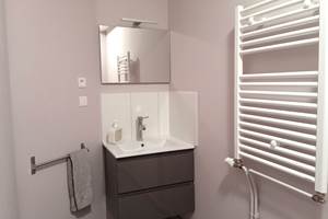 salle d'eau chambre 12