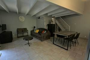 HALTE AIR ET GO - L'Hôte Antique - Salon