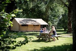 090_HUTTOPIA-Beaulieu-ManuReyboz.jpg-1600px