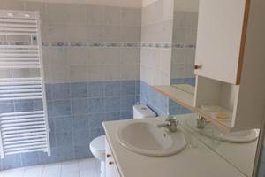 Salle de bain - rez de chaussée