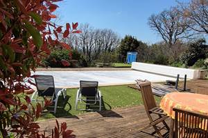 Accès direct terrasse et piscine