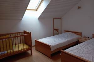 Chambre N° 2 (2 lits simple 90 x 190)