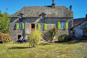 FACADE ET JARDIN