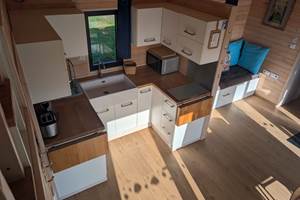 Cabane du Renard, cuisine et salon