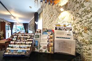 Une multitude de renseignements pour vos visites des environs...et même plus loin