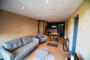 qavxipxur4ige74fhmr4