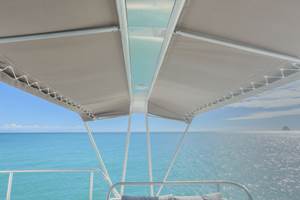 pont-superieur-salon-bain-soleil-vacances-trois-ilets-martinique-anse-mitan