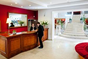 HPH109-Accueil.Hotel Saint Sauveur.Lourdes