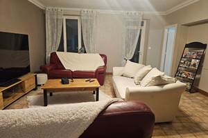 Le Quai d'Neuf — Gîte de groupe en Creuse (15 personnes) - Salon climatisé