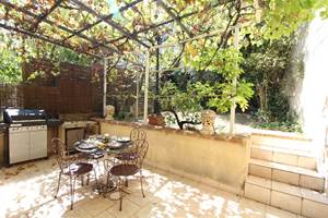 HALTE AIR ET GO - L'Hôte Antique - Terrasse