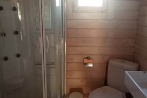 camping-la-perle-creuse-chalet Kentucky-4personnes-salle d'eau