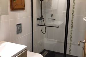 coin douche lavabo wc de l'Annexe