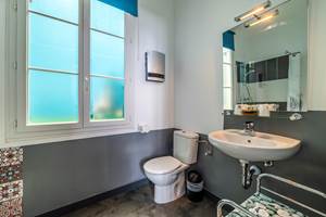 Chambre double confort au cœur de Biarritz