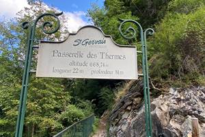 pasarelle de saint gervais et via ferrata