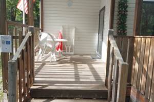 camping-la-perle-creuse-MH-6personnes-Oklahoma-terrasse2
