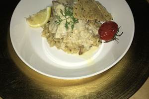 voorgerecht risotto vis en kaas koekje
