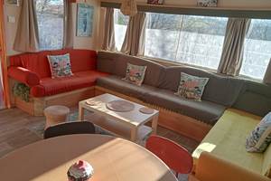 camping-la-perle-creuse-MH-6personnes-Californie-salon