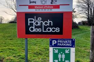 Le Ranch des Lacs - Maison d'hôtes - Chambres Cosy et Table Gourmande - Cave à vin