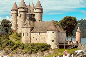 gite_correze_pierres_confort-nature_chateaudeval