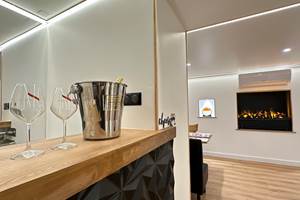 love-room-eden-de-roques-salon (4)