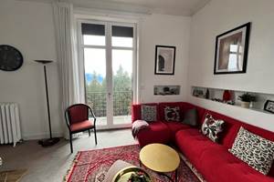 Coin salon 2 balcons, espace détente, TV laissez vous emporter par la magie des Pyrénées