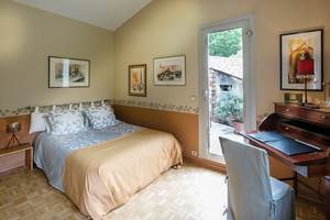 Chambre 1er étage avec terrasse privative