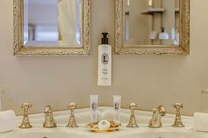 Salle de bain Framboise