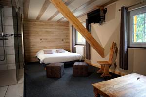 Chambre Soumaye Hôtel La Sapinière pied des Pistes Saint Lary Soulan
