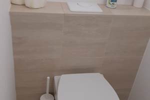 Toilettes séparées du rdc