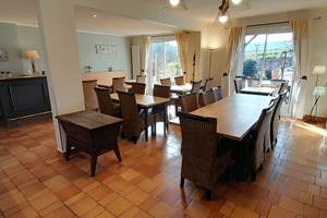 Salle petit déjeuner