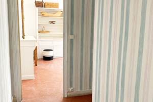 Le Mas Palegry chambres d'hôtes Perpignan chambre 2 côté jardin couloir 1