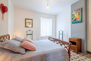 chambre-double-gite-famille-parcours-cathare