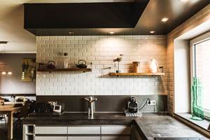 Gi^te Maud Neuprez. 10-25 BOOKING HD-30