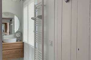 Sous le cedre-salle-deau1-chaumiere-tourville-en-auge-normandie