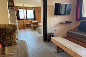 salle à manger et coin montagne