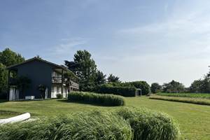 Hotel-Lofts-La-Petite-Couronne-exterieur