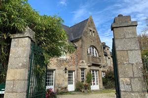 Vieux logis- Chambre d'hôtes -Saint Briac- Vue maison