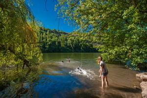 Camping Rivie`re de Cabessut a` Cahors_01 © Lot Tourisme - C. ORY
