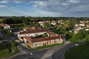 LA VARNIÈRE - Village